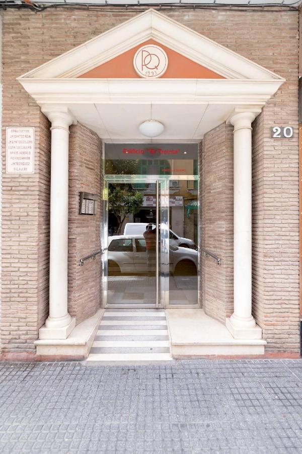 Bhost - La Maestranza Lejlighed Málaga Eksteriør billede